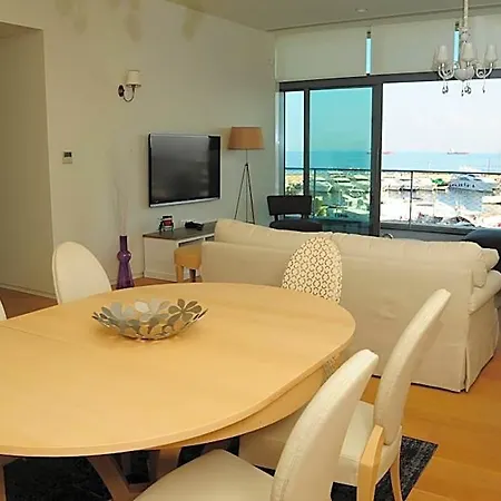 מלון דירות Atakoey Marina Park 4*